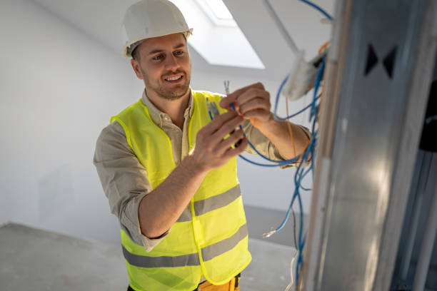 Best Electrical Outlet Repair  in Lake Barrington, IL